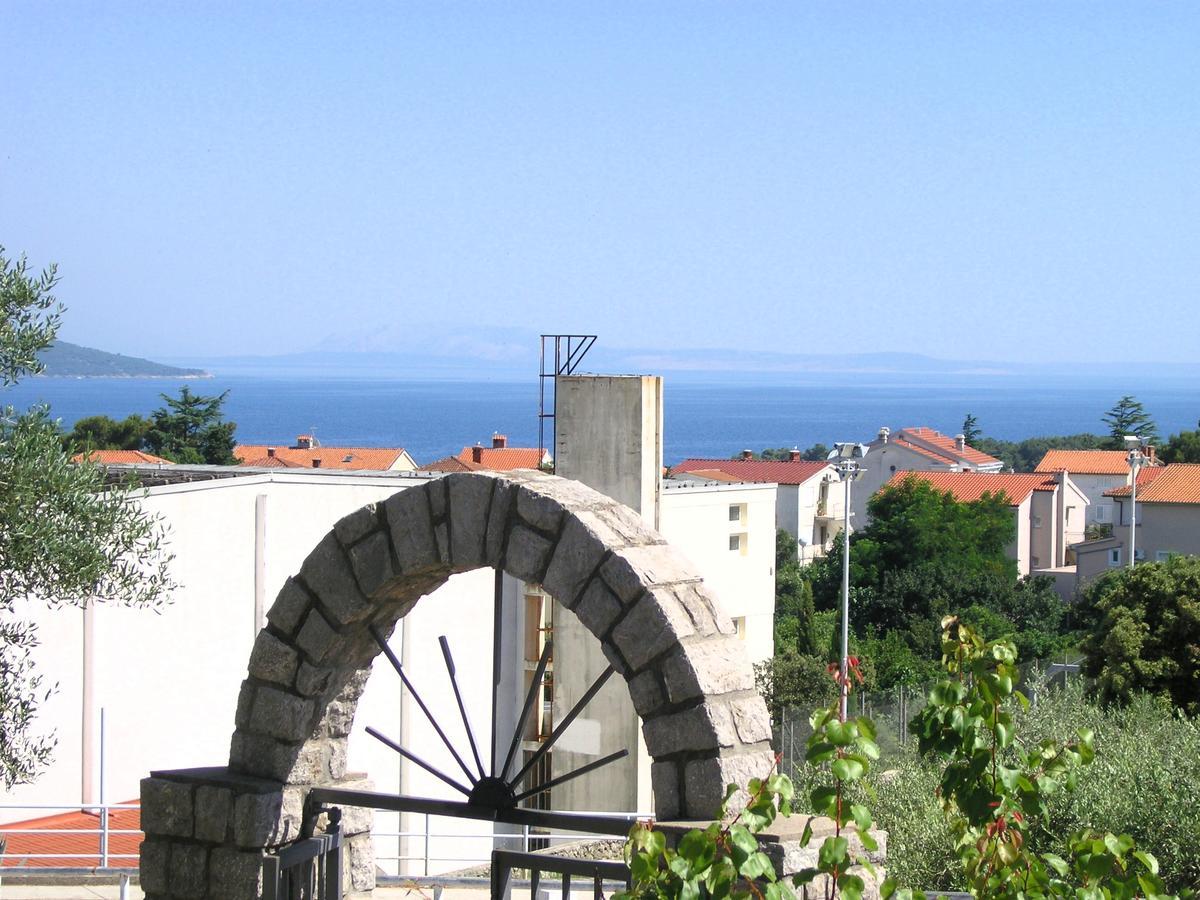 Apartments Oribella Veglia Exterior foto